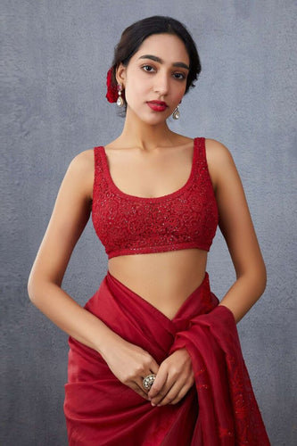 Best Bras for Different Saree Blouse Designs