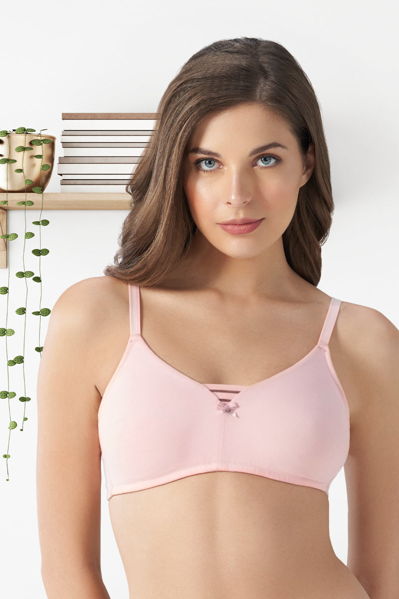 The Difference Between Cotton and Microfiber Bra